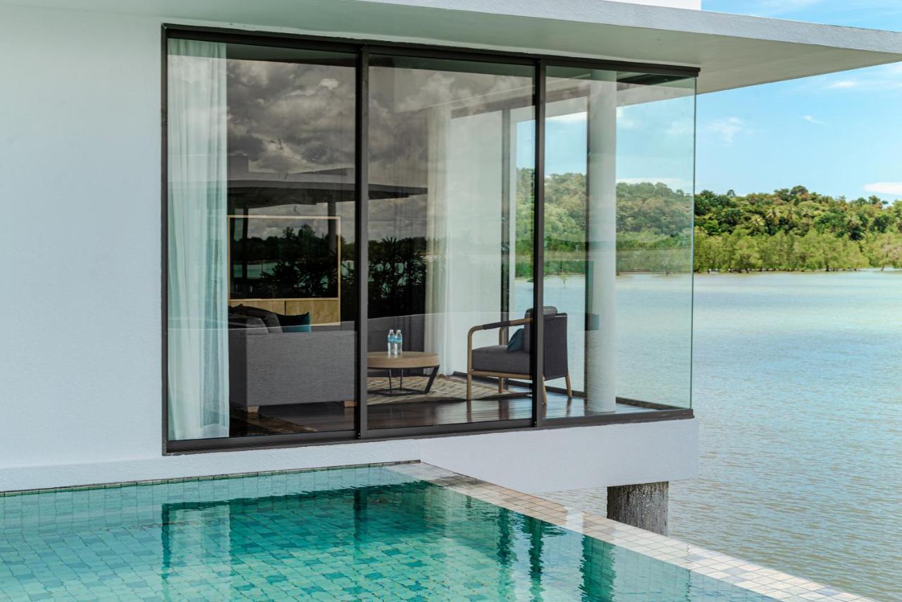 Cove 55 Hotell Santubong Exteriör bild