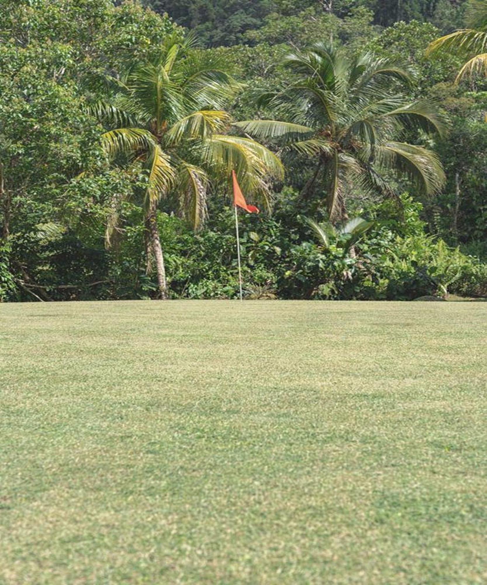 Cove 55 Hotell Santubong Exteriör bild